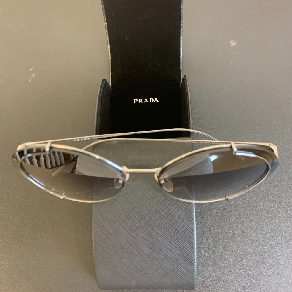 Authentic Prada Round/Oval Gradient Sunglasses Wi… - image 2